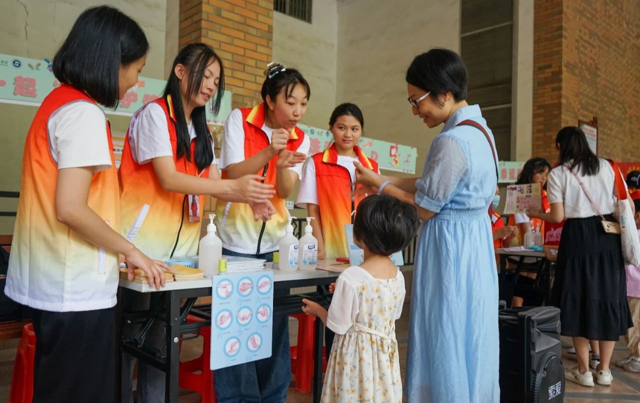 “手”护健康 | 花都区顺利开展第四场洗手健康科普活动，完美撒花~